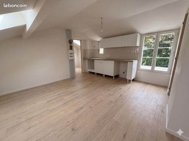 Magnifique studio rénové