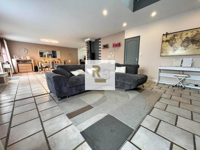 MAGNIFIQUE SEMI PLAIN PIED INDIVIDUEL