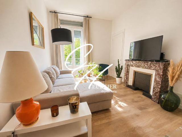 MAGNIFIQUE T1 BIS MEUBLE PROCHE DE TOUTE COMMODITES