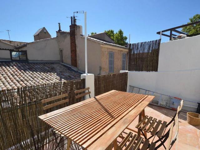 Magnifique T2 meublé 35m2 terrasse au centre d'Aix