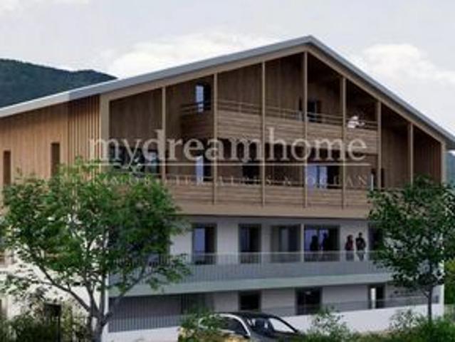 MAGNIFIQUE T2 DANS UNE RESIDENCE DE STANGING A PRAZ SUR ARLY 74120