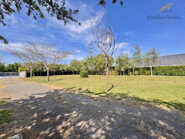 Magnifique Terrain 1332 m2 Viabilisé Saint Avertin