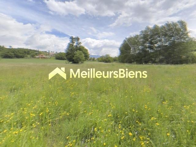 Magnifique terrain à Gap en pleine nature 833 m2 pour 200 m2 à construire