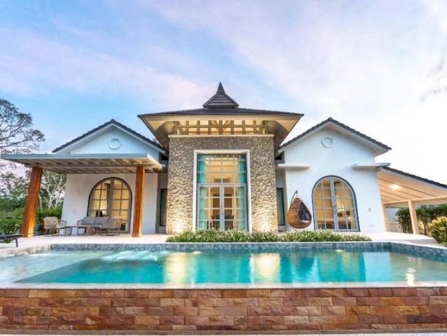 Magnifique villa moderne située à Hua Hin