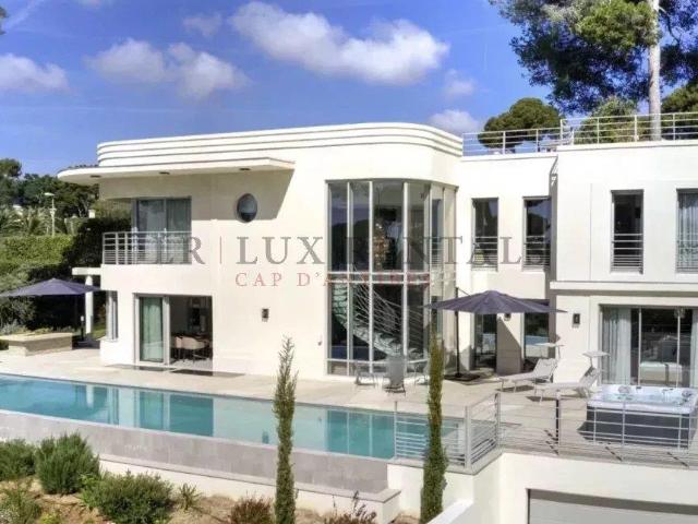 Magnifique villa neuve à Antibes 466m² Antibes