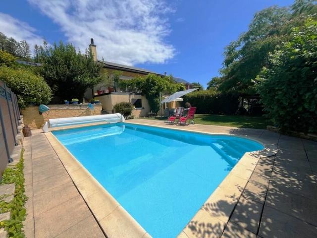 Magnifique villa avec piscine à Valeyres sous Montagny