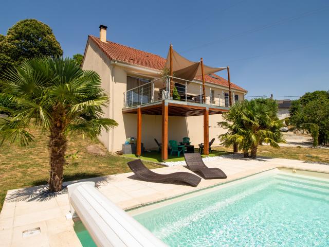 Magnifique villa avec piscine et jardin d'exception aux portes de Guéret