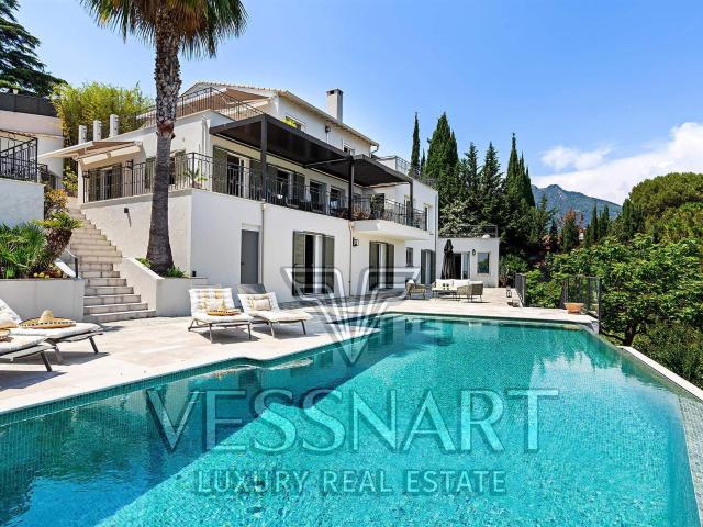 Magnifique villa avec vue panoramique sur la mer 375m² Roquebrune Cap Martin