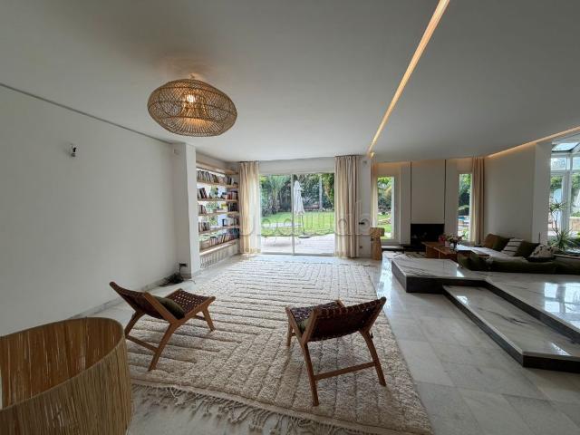 Magnifique villa à louer vide à ain diab