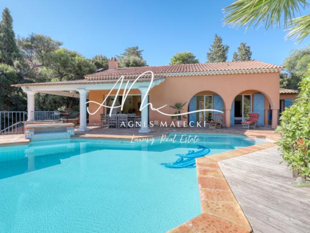 MAGNIFIQUE VILLA À PRAMOUSQUIER