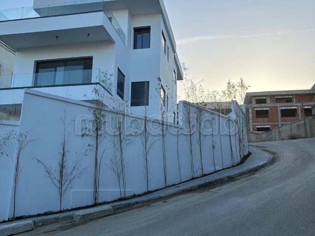 Magnifique villa a vendre Moujahidin