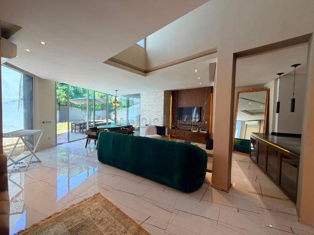 Magnifique villa à vendre à Ville Verte Prestigia. Surface de 225 m². Climatisation et piscine