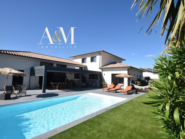 Magnifique villa contemporaine à Andernos les Bains, à proximité