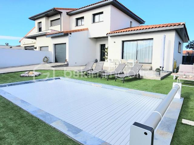 Magnifique villa contemporaine avec piscine