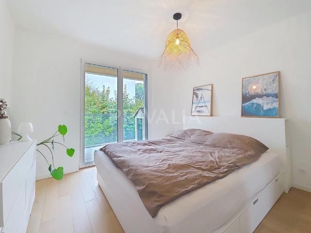 Magnifique villa contemporaine mitoyenne meublée