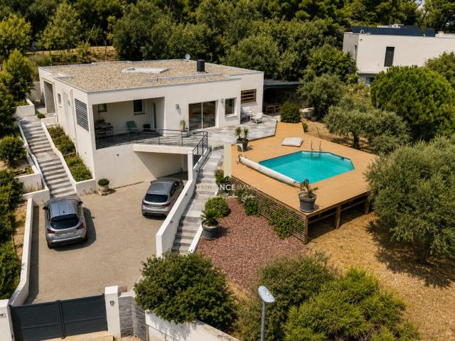 Magnifique villa contemporaire Vue sur l'étang de Bages 171m² Narbonne