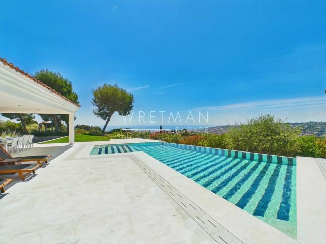 Magnifique villa d’architecte avec piscine et vue panoramiqu. 202m² Nice