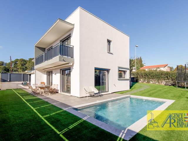 Magnifique villa entièrement rénovée dans les hauteurs d’Antibes