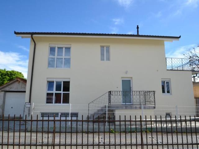 Magnifique villa individuelle de 7.5 pièces A quelques minutes à pied du centre ville | dreamo. Ch