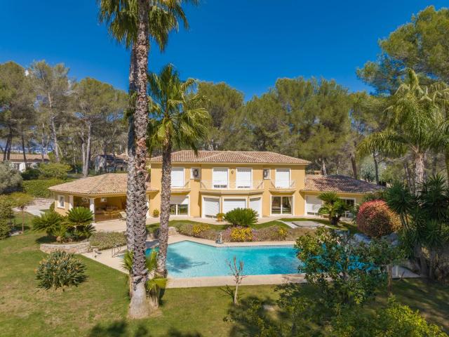 Villa provençale Domaine fermé Mougins