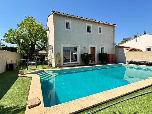 MAGNIFIQUE VILLA RECENTE TYPE 4 SH 97 M2 PISCINE 10 X 5 M TERRAIN 343 M2