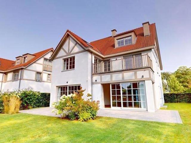 MAGNIFIQUE VILLA 5 CHAMBRES