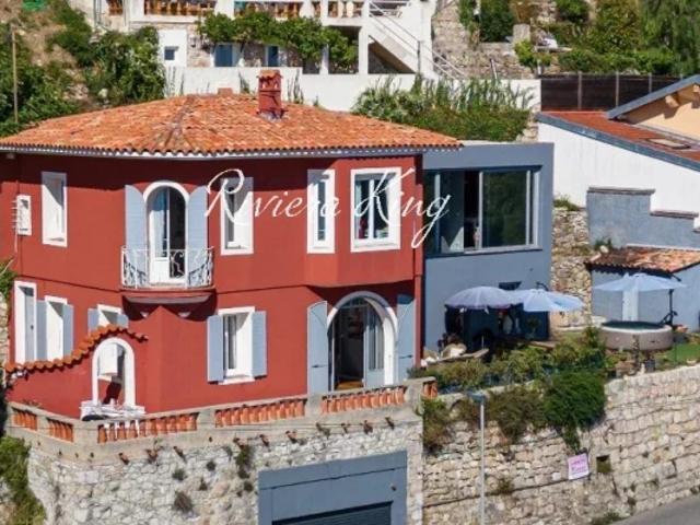 MAGNIFIQUE VILLA 5 PIECES A DEUX PAS DU CENTRE VILLAGE AVEC VUE MER PANORAMIQUE ET GRAND GARAGE LA TURBIE 06320
