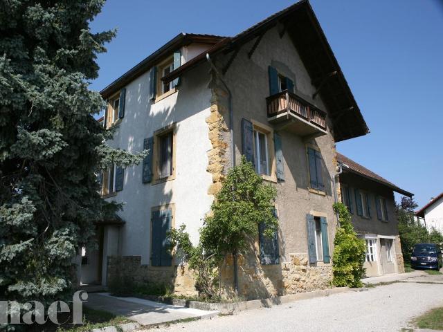 Magnifique 1.5 pièces dans une jolie petite maison à.