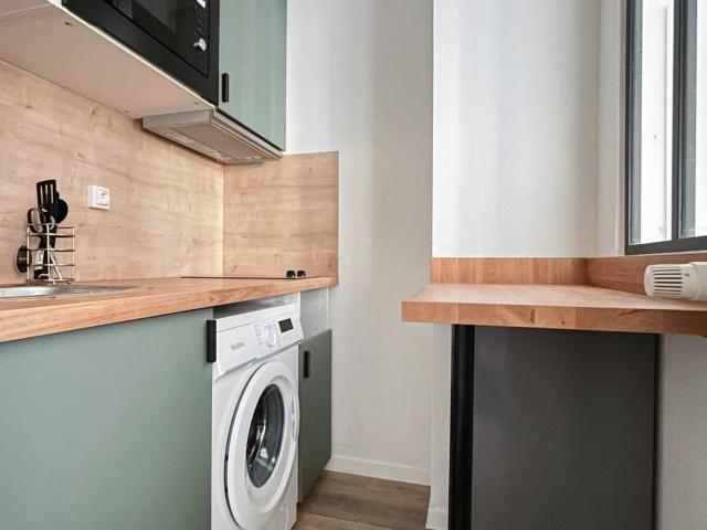 Magnifique 1 pièce 18.3m² meublé sur les Quais à STRASBOURG Magnifique 2 pièces 32.4m² en hyper centre de Strasbourg Magnifique 2 pièces 24.6m² à la Krutenau Magnifique 4 pièces 117m² à OBERHAUSBERGEN Magnifique 1 pièce 29.3m² meublé à l’Orangerie Magnifi