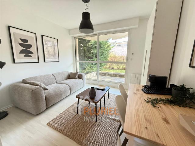 Magnifique 1 pièce 28m² meublé au Contades Magnifique chambre étudiante 13.1m² meublé Quartier Forêt Noire Exceptionnel 3 pièces 103m² en hyper centre de Strasbourg Exceptionnel 2 pièces meublé en Hypercentre de Strasbourg
