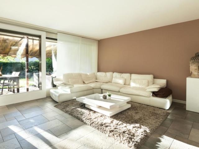 Magnifique 2 pièces avec terrasse et jardin idéalement situé