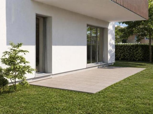 MAGNIFIQUE 3 PIECES AVEC JARDIN PRIVATIF