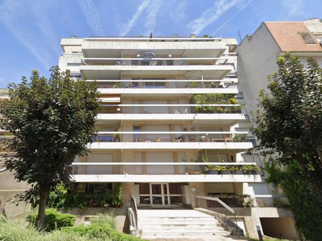 Magnifique 3 pièces entièrement refait à Neuf ! 1800€ CC