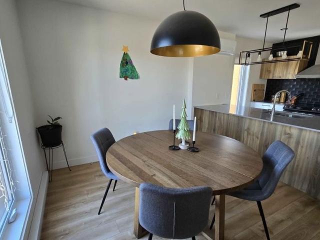 Magnifique 4 1/2 + Bureau 1 Juillet