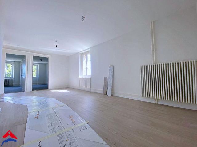 Magnifique 4,5 pièces rénové Calme 100m2 environ