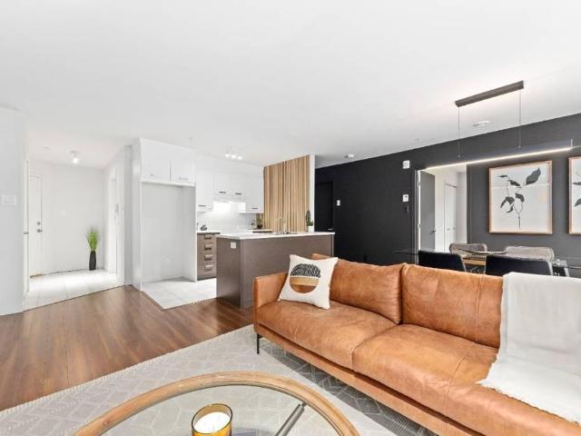 Magnifique 4 ½ style Condo à louer – Châteauguay Rive Sud – Libre Mai