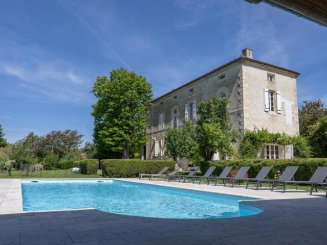 Magnifque Presbytere du XVIIIeme