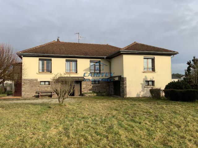 MAGNY VERNOIS 70200 Spacieuse maison avec 6 chambres sur 14,93 ares plat