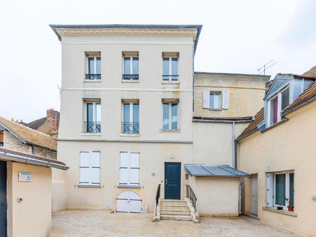 Magny en Vexin Vente Immeuble 95