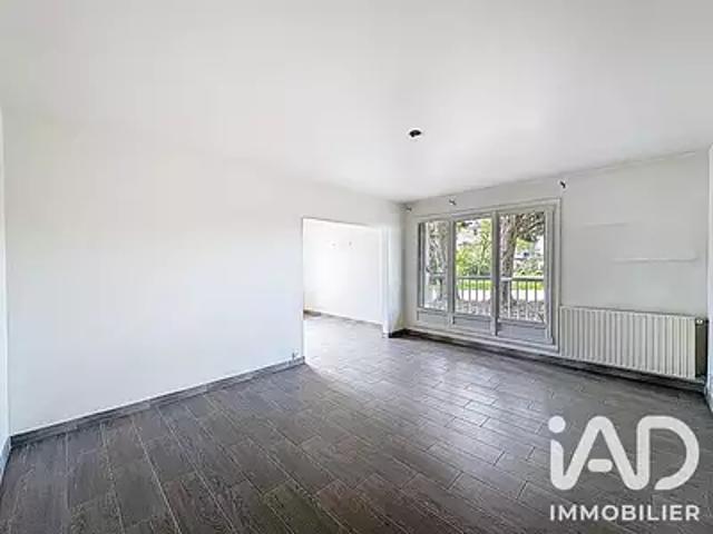 Magny les Hameaux 78114 Achat / Vente appartement 4 pièces t4