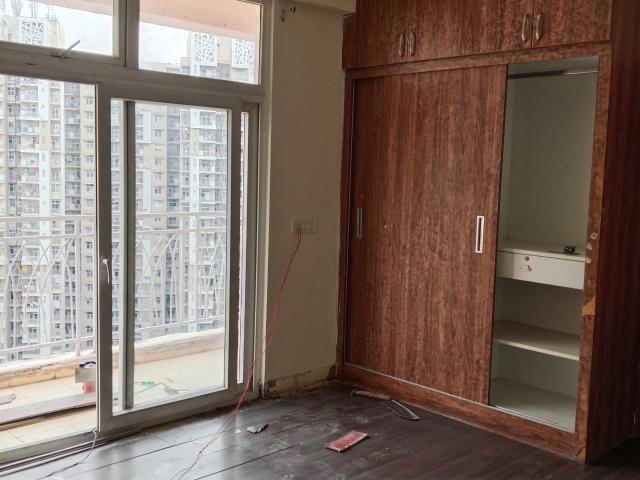 Mahagun My Woods 2.5 Bedroom 1545 Sq. Ft. Apartment in Sector 16c Greater Noida Listing ID: #10206