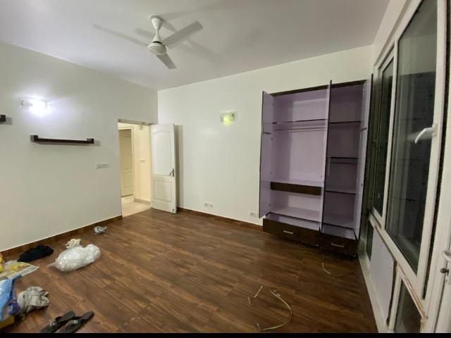 Mahagun Mezzaria 3 Bedroom 2500 Sq. Ft. Apartment in Sector 78 Noida Listing ID: #9919
