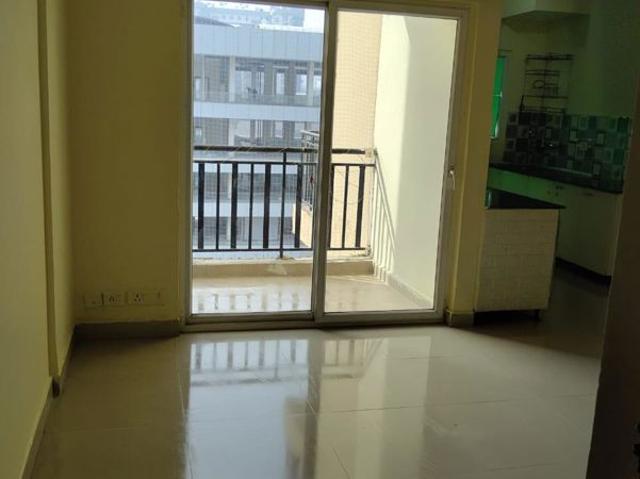 Mahagun Moderne 2.5 Bedroom 1150 Sq. Ft. Apartment in Sector 78 Noida Listing ID: #10396