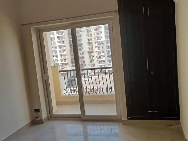 Mahagun Moderne 2 Bedroom 1150 Sq. Ft. Apartment in Sector 78 Noida Listing ID: #9674