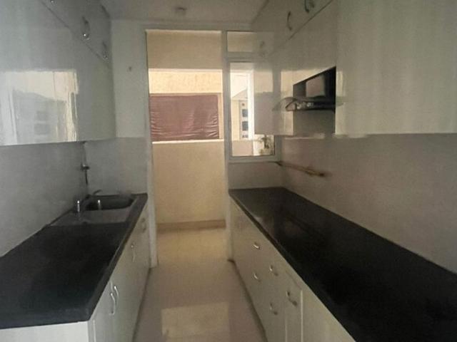 Mahagun Moderne 4 Bedroom 2450 Sq. Ft. Apartment in Sector 78 Noida Listing ID: #9428