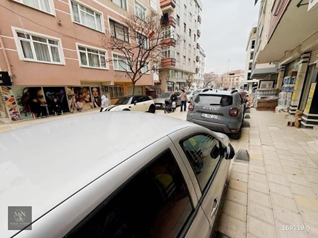 MAHALLENİN EN ESKİ İŞLETMESİ PAZARLIK PAYI VARDIR