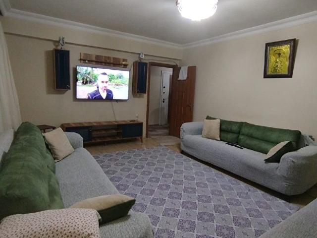 MahallesiHİCRET EMLAKTAN ESENLER FATİH MAH.2+1 134 m2 SATILIK DAİRE ACİL