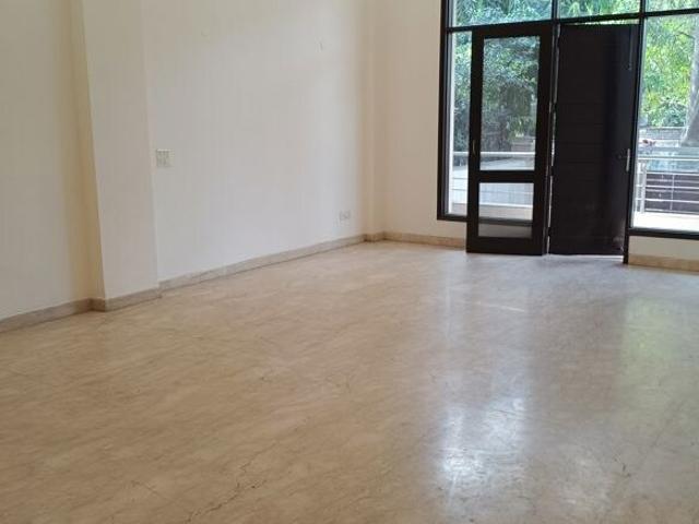 Maharani Bagh 4 Bedroom 506 Sq. Yd. Independent House in Maharani Bagh Delhi Listing ID: #10381