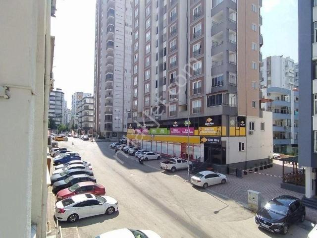Mahfesığmaz Da Kenan Evren Bulvarına 50 Metre İçi Yapılı Tertemiz 3+1 Kapalı Mutfak