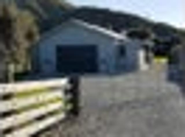Mahia Beach